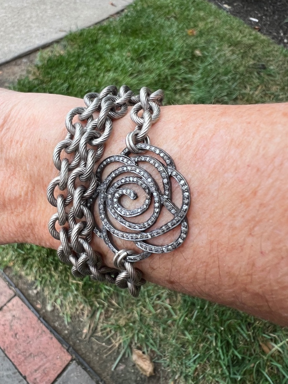 SUZY T SILVER AND BLACK DIAMOND WRAP BRACELET WITH ROSE CHARM